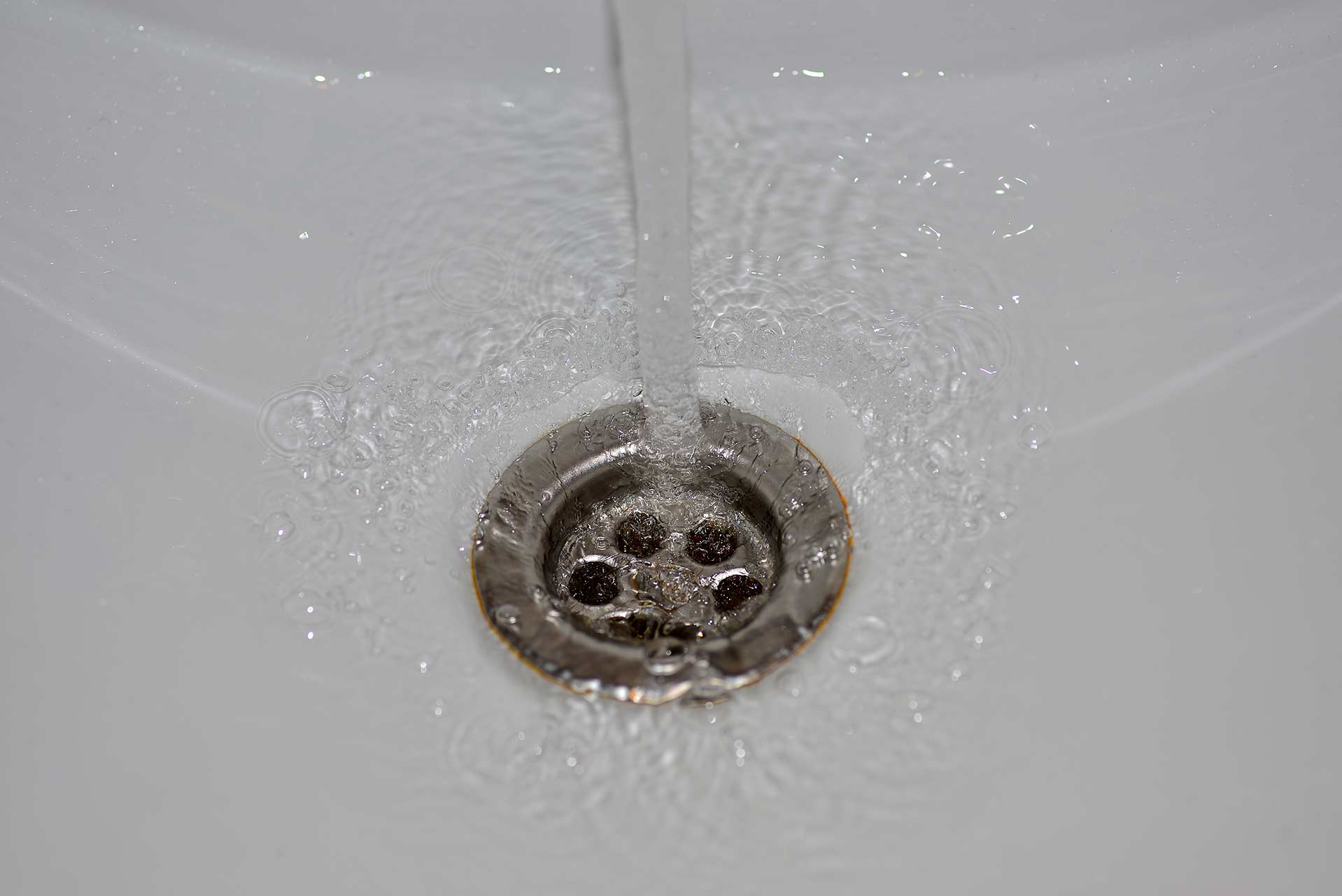 A2B Drains provides services to unblock blocked sinks and drains for properties in Heathrow.